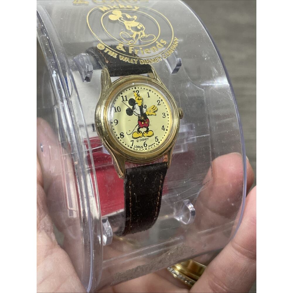 Vintage Disney Mickey Mouse Lorus Leather Band Watch Water Resistant Gold Tone - Picture 12 of 16